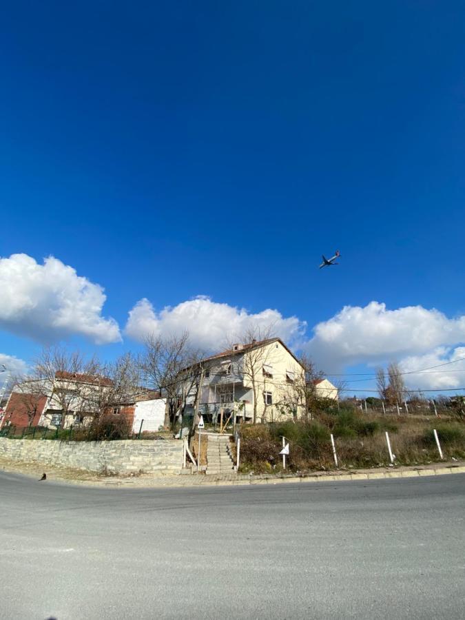 Ferienwohnung Triplex House Near The Airport Arnavutkoy Exterior foto